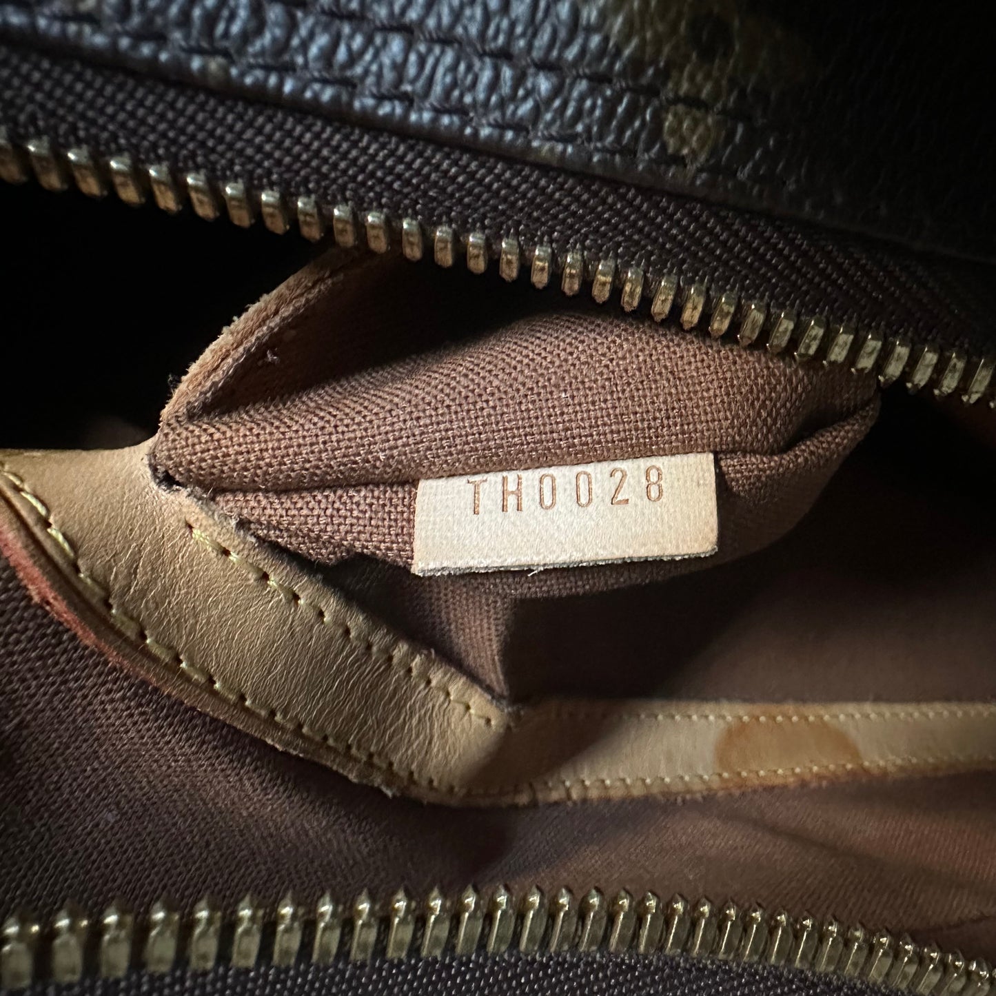 Vintage Louis Vuitton 2008 Carryall Travel Bag