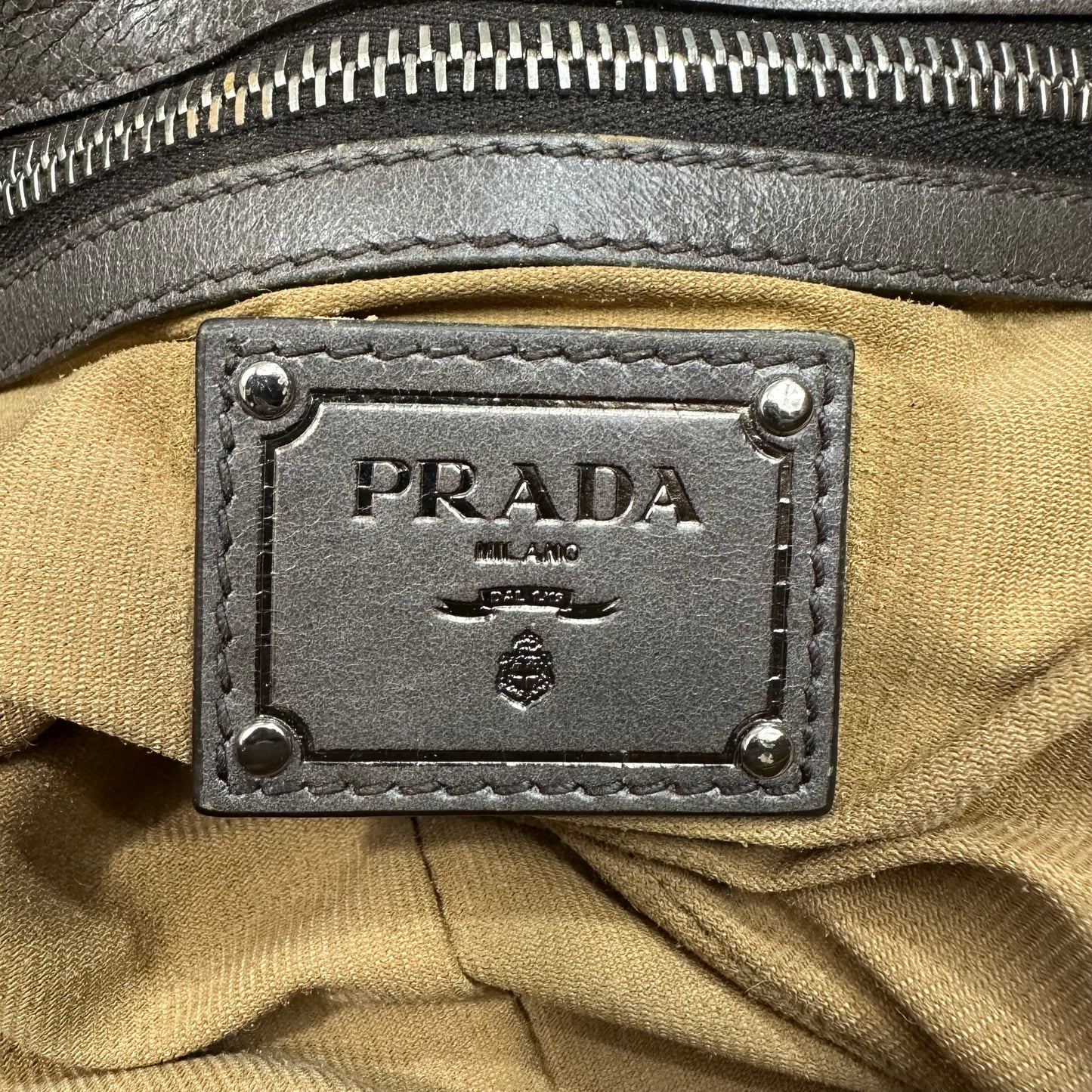 Vintage Prada Pattina Sottospalla Grey Leather Chain Shoulder Bag