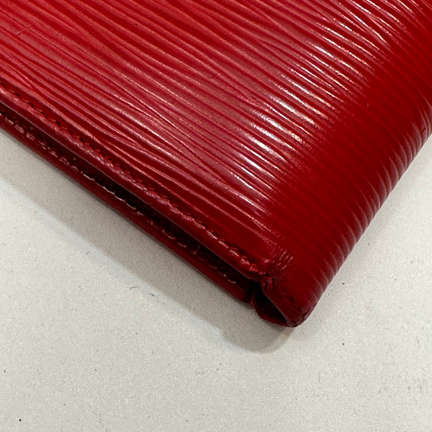 Vintage Louis Vuitton Red Epi Leather Porte Billets Compact Wallet