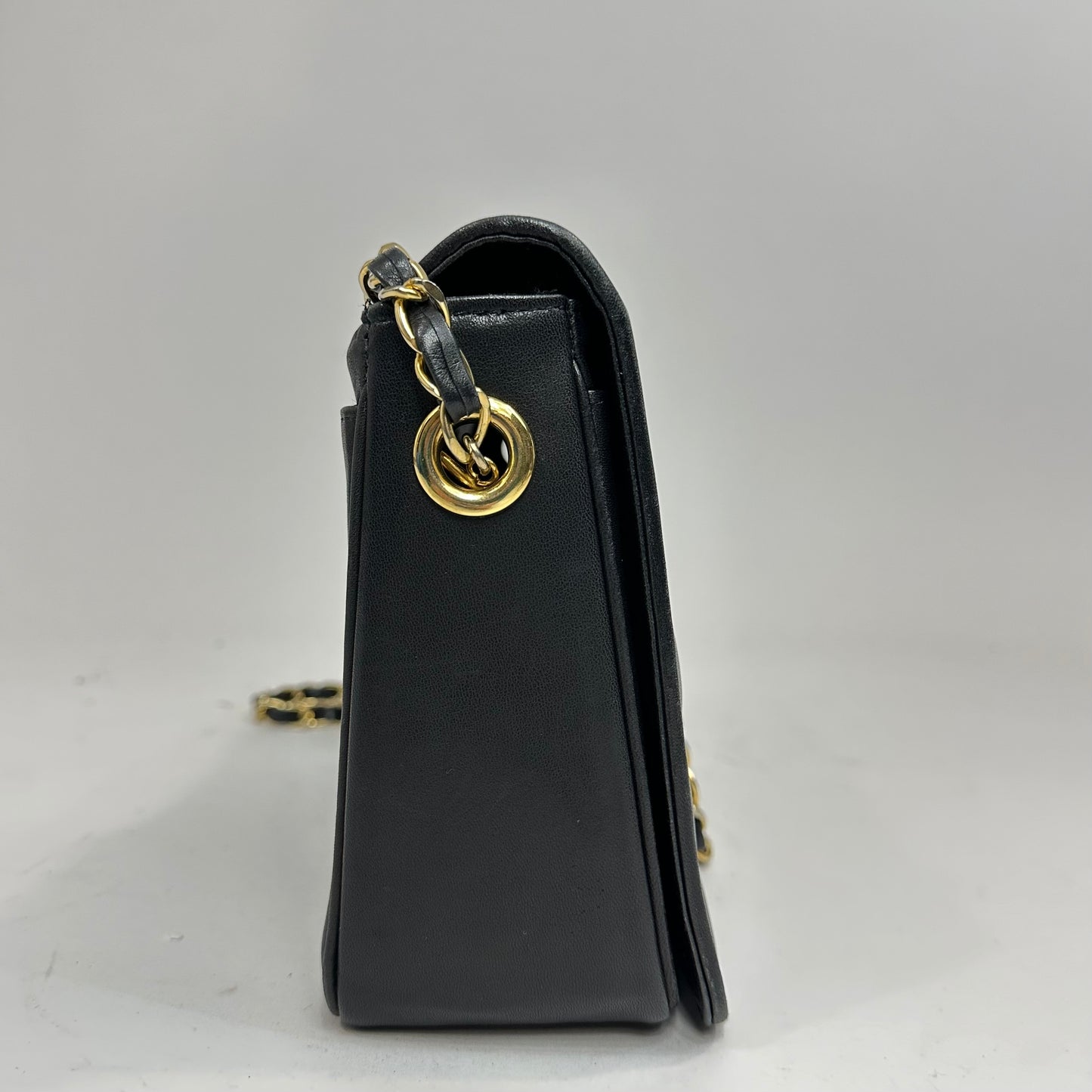 Vintage Moschino Heart Quilted Lambskin Chain Bag