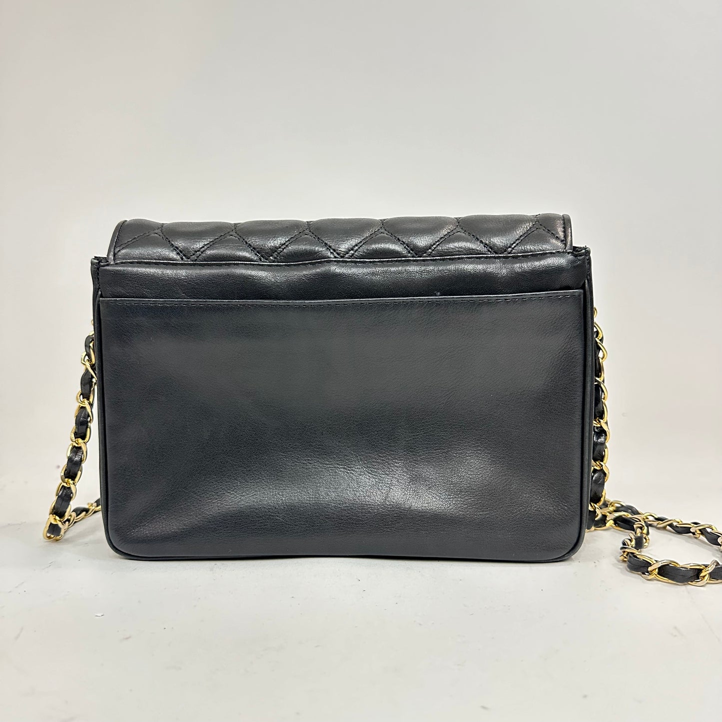 Vintage Moschino Heart Quilted Lambskin Chain Bag