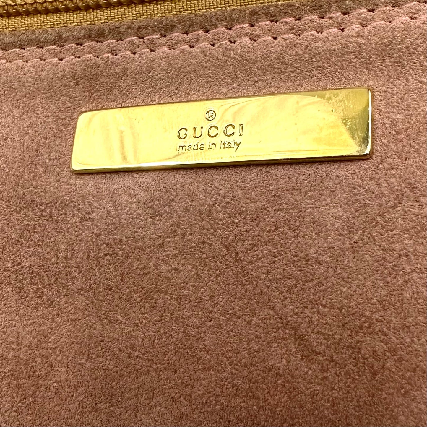 Vintage Gucci Pink Suede Boat Pochette