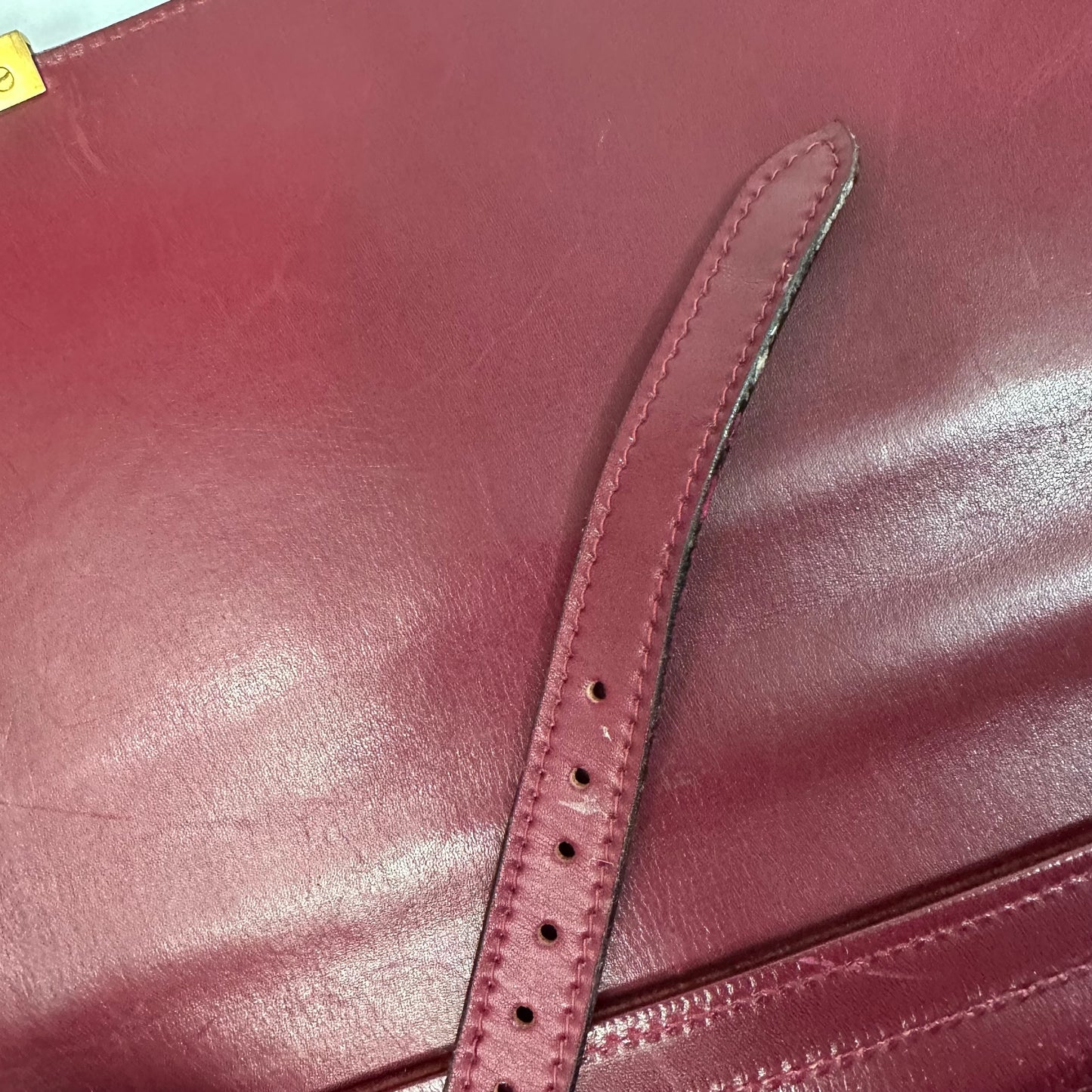 Vintage Les Must De Cartier 1975 Bordeaux Suede Train Travel Messenger Bag