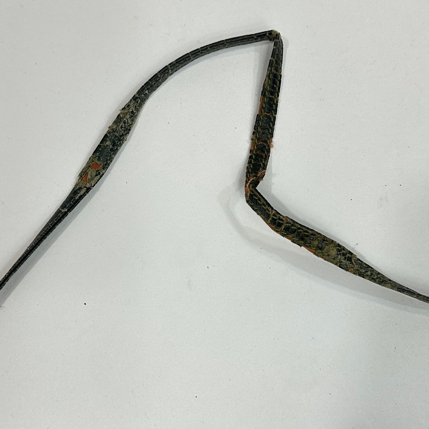 Vintage Gucci 80’s Green Leather Tootsie Roll Cinch Barrel Bag