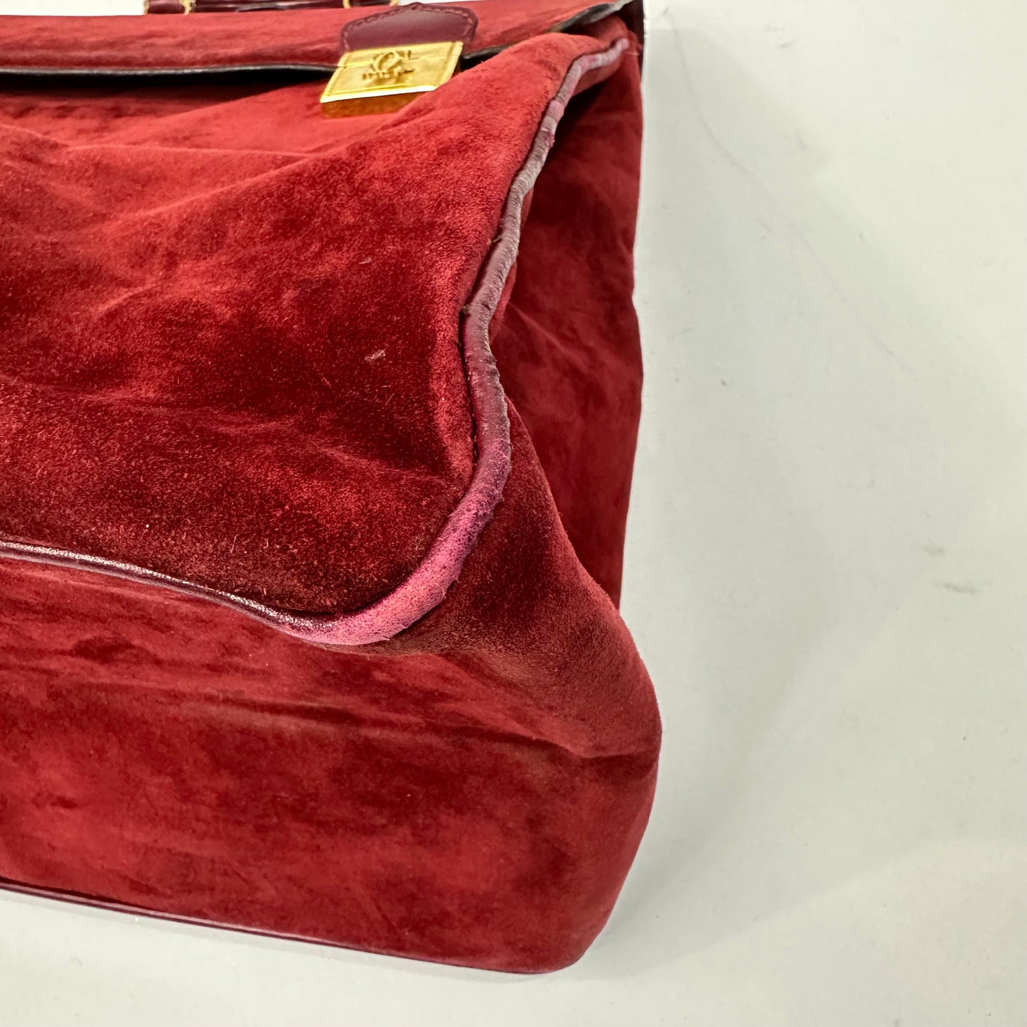 Vintage Les Must De Cartier 1975 Bordeaux Suede Train Travel Messenger Bag
