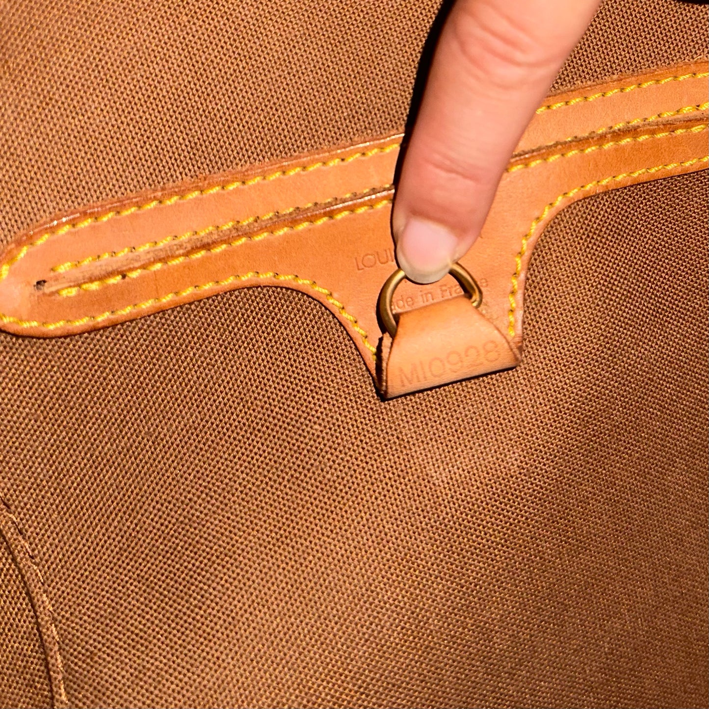 Vintage Louis Vuitton 1998 Monogram Ellipse MM Bag