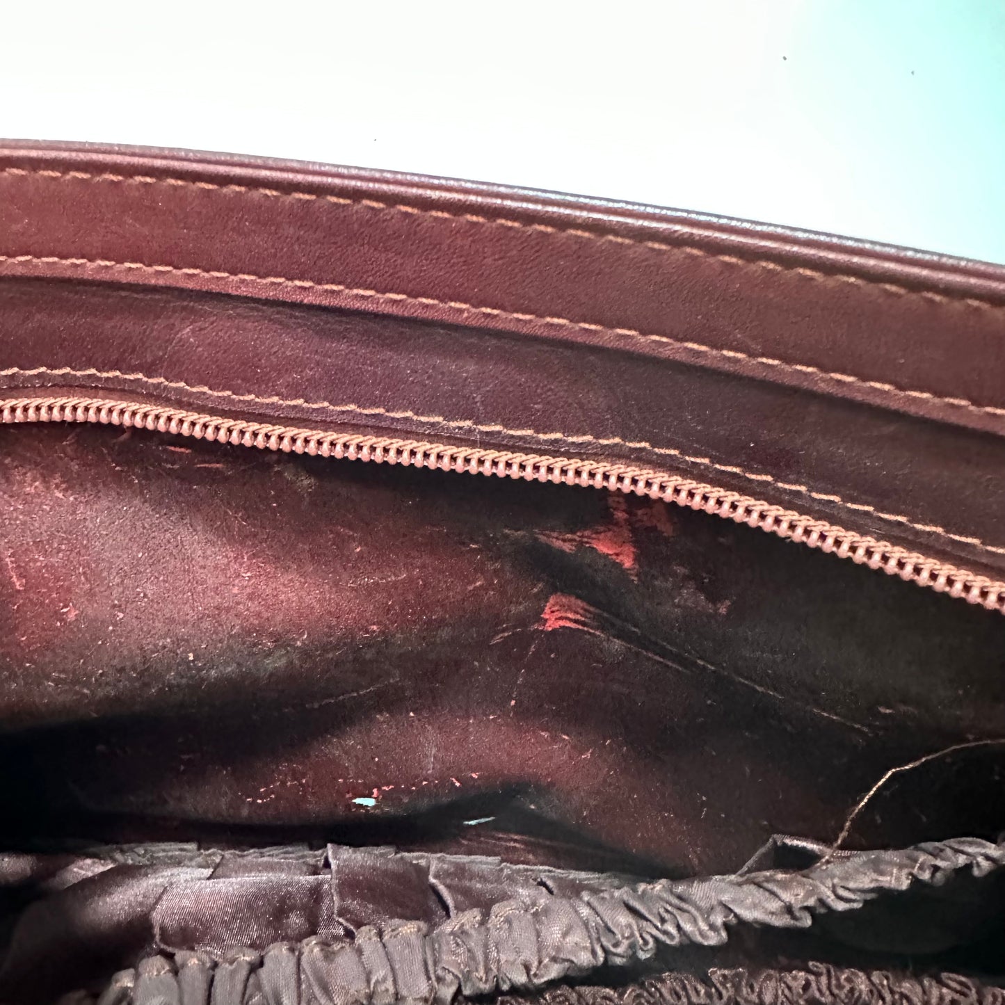 Vintage Must de Cartier Bordeaux Leather Clutch