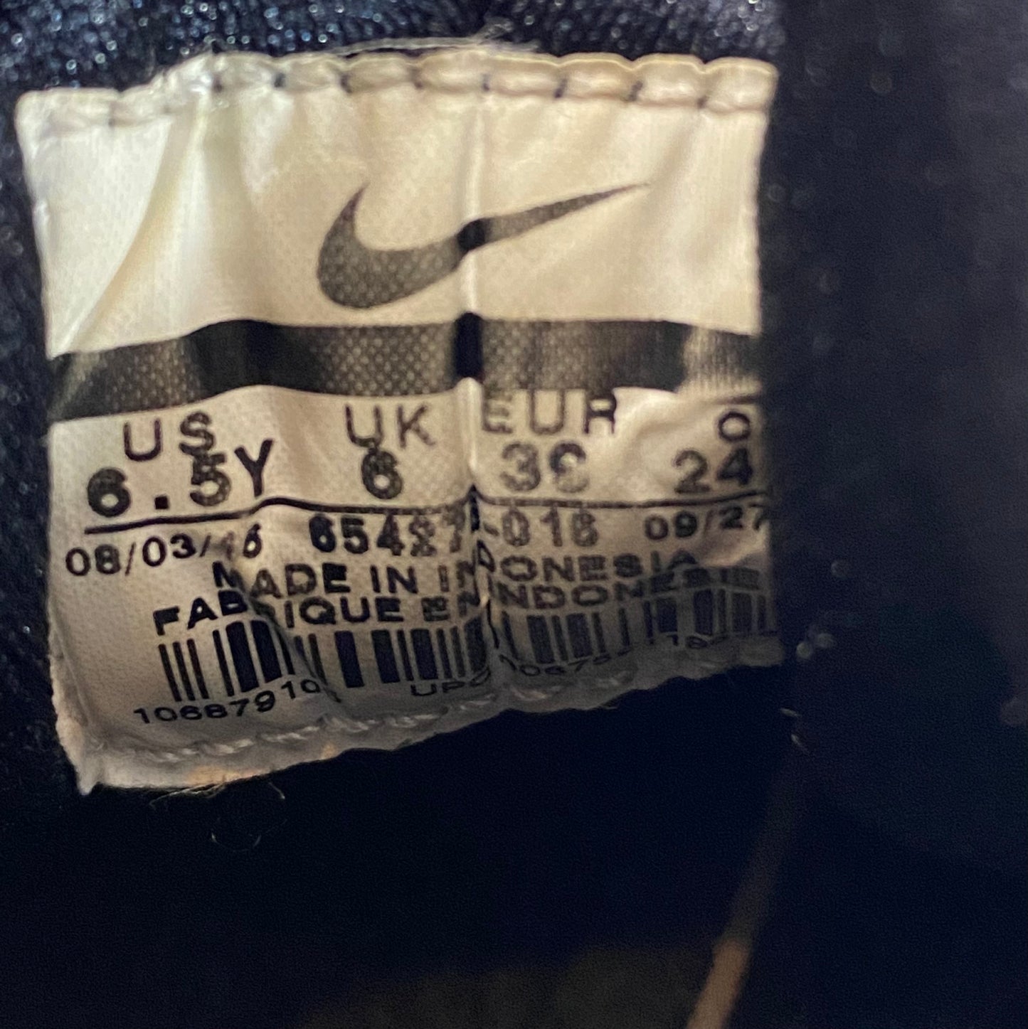 Nike Air Haurache Run Triple Black Sneakers