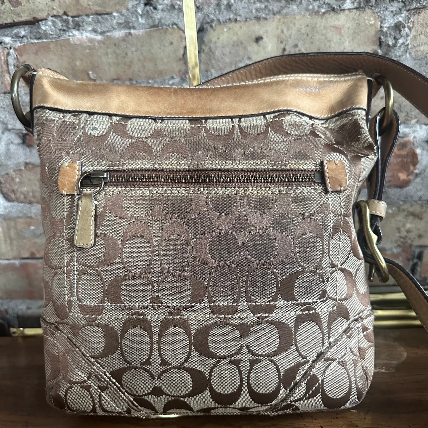 Vintage Coach 10403 Tan Legacy Signature Convertible Hobo Shoulder Bag Crossbody Bag
