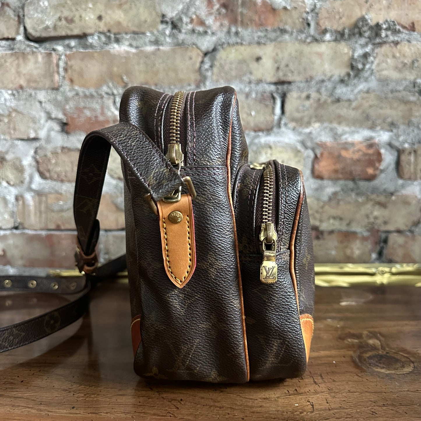 Vintage Louis Vuitton 2000 Monogram Nile Shoulder Bag