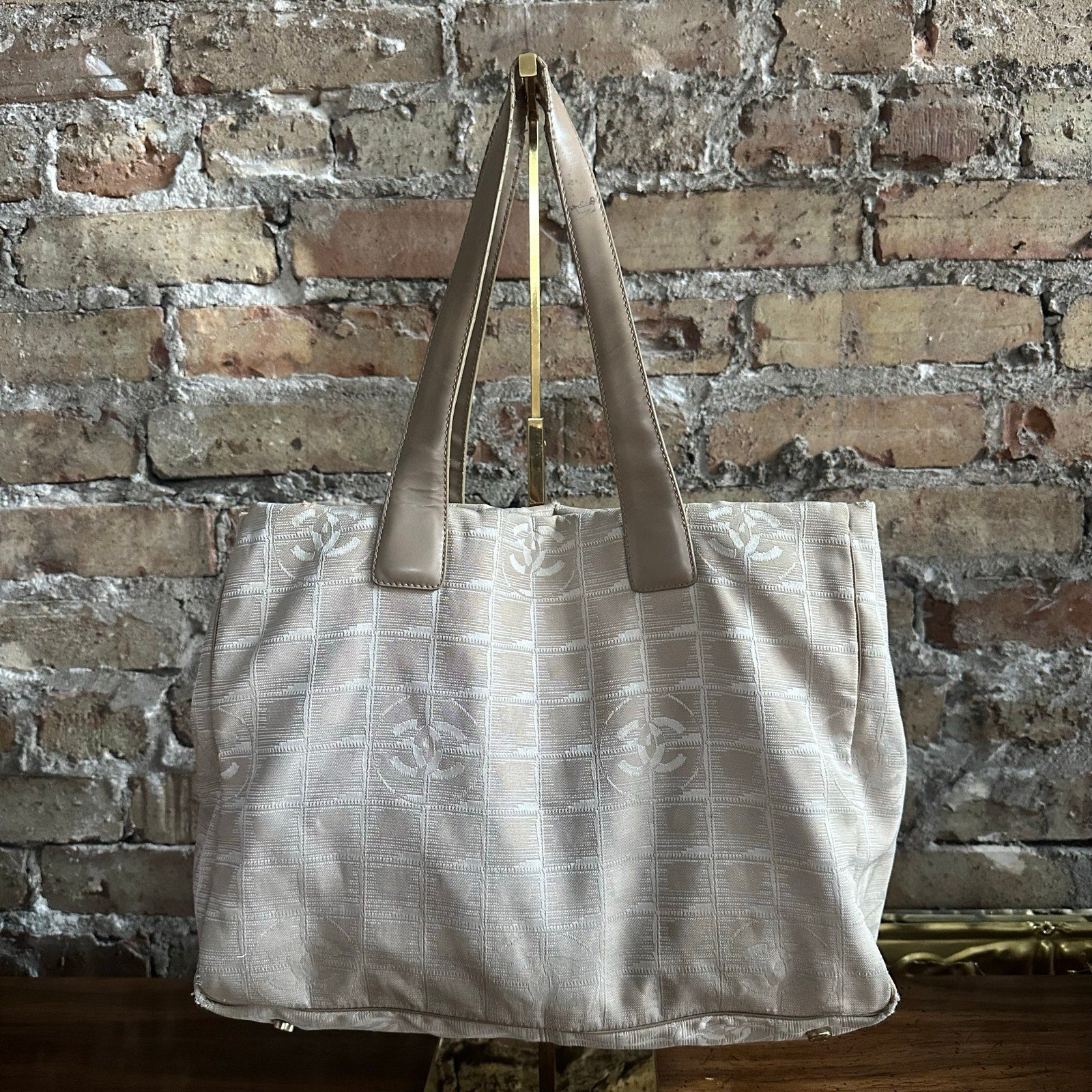Vintage Chanel Travel Line Beige Canvas Tote Bag – 18th Street Vintage Chicago