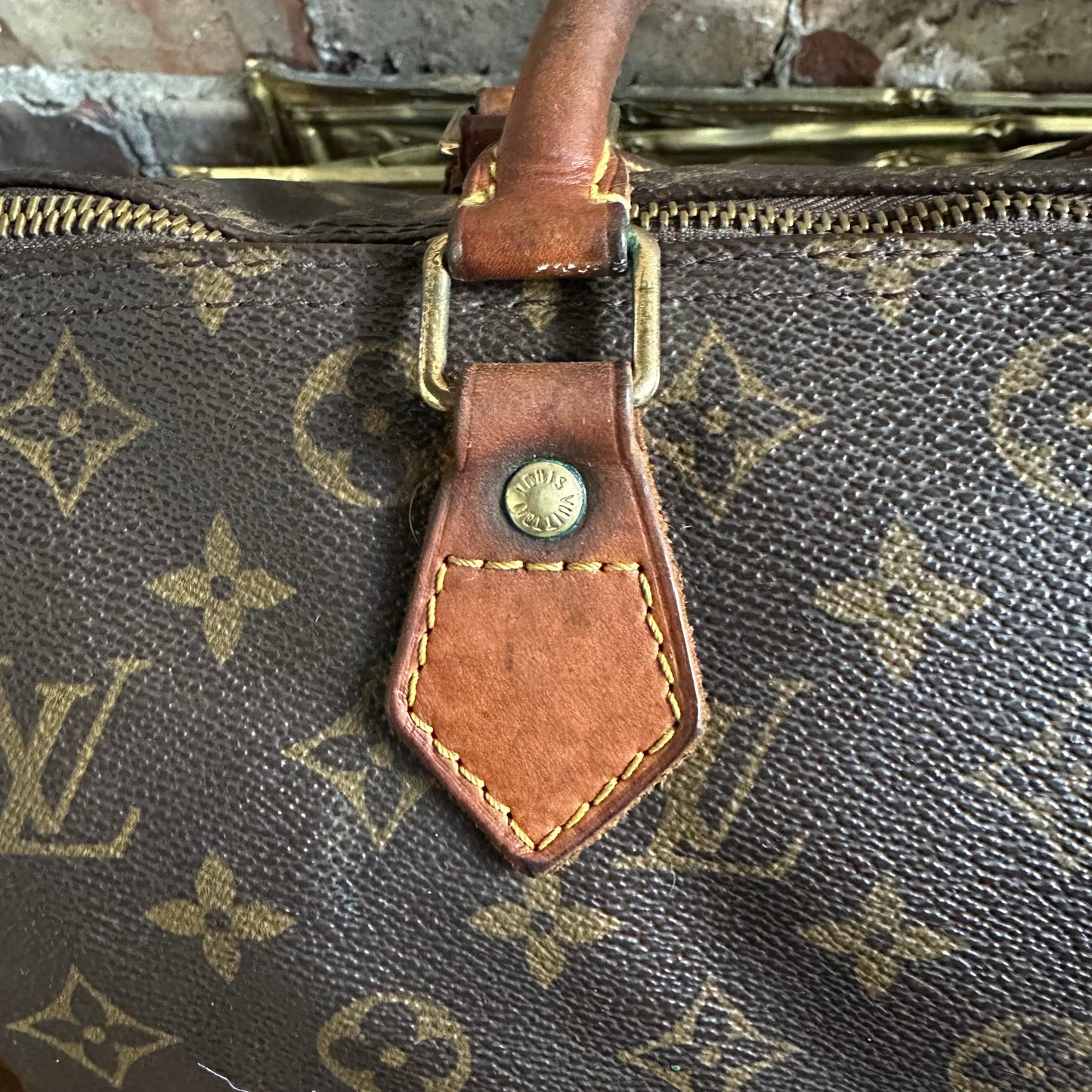 Vintage Louis Vuitton 1993 Speedy 30 Bag