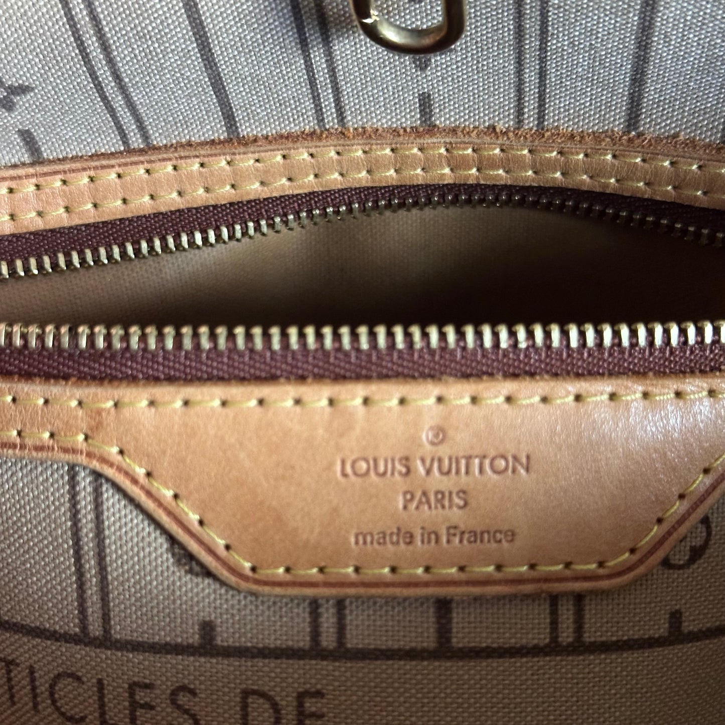 Louis Vuitton Neverfull PM Monogram Tote Bag