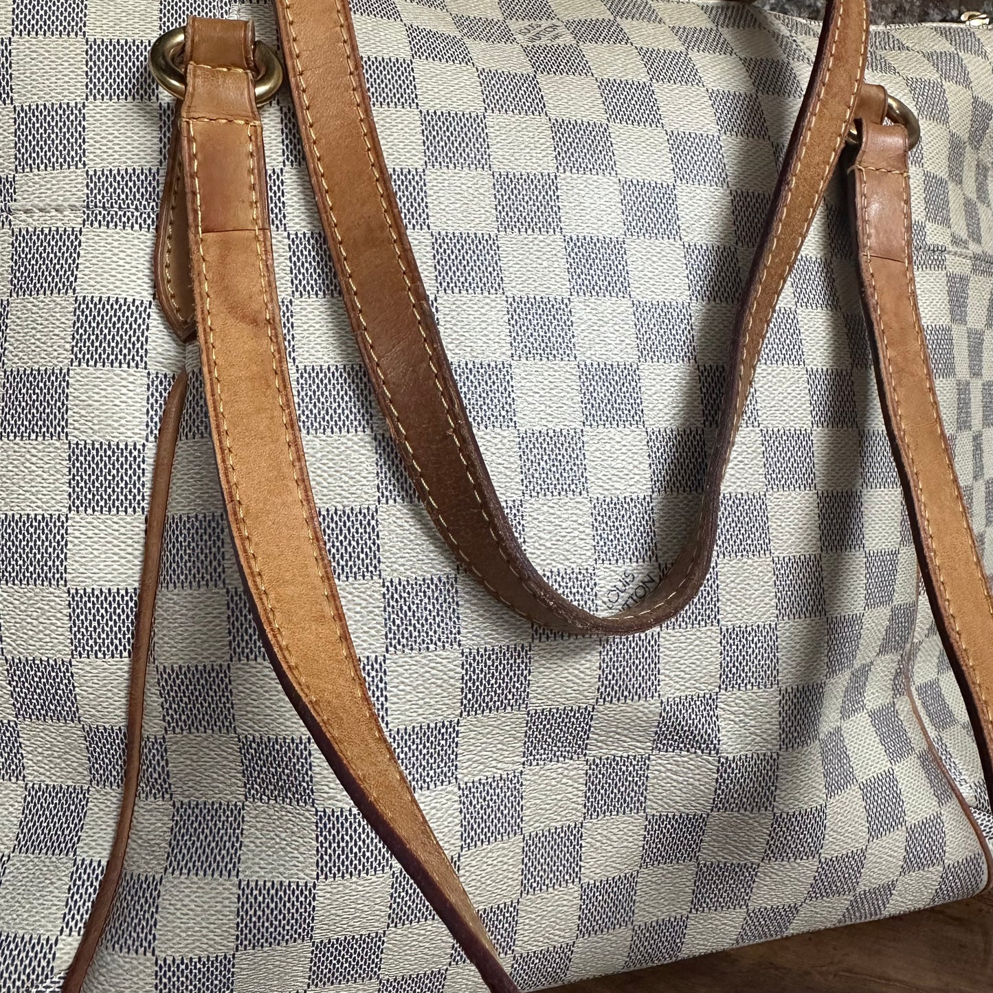 Louis Vuitton Damier Azur Totally MM Tote Bag