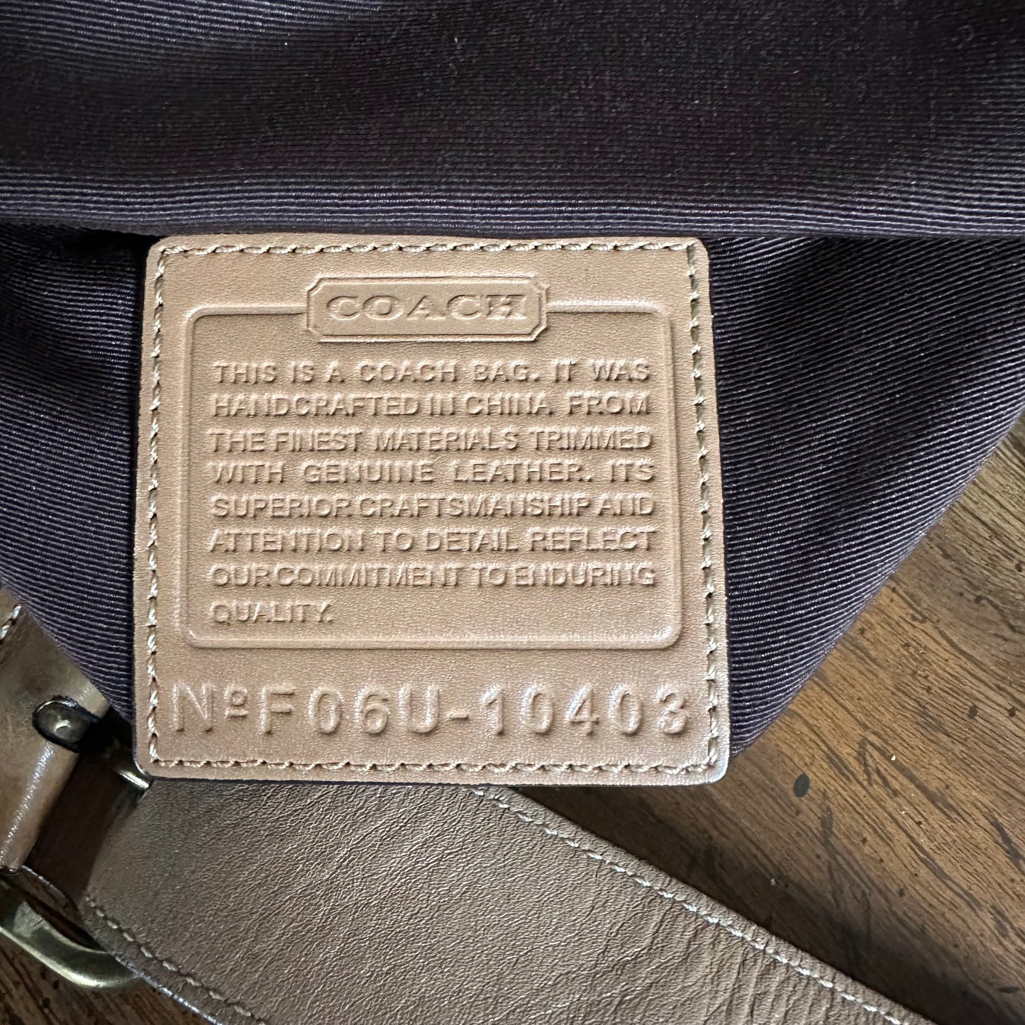 Vintage Coach 10403 Tan Legacy Signature Convertible Hobo Shoulder Bag Crossbody Bag