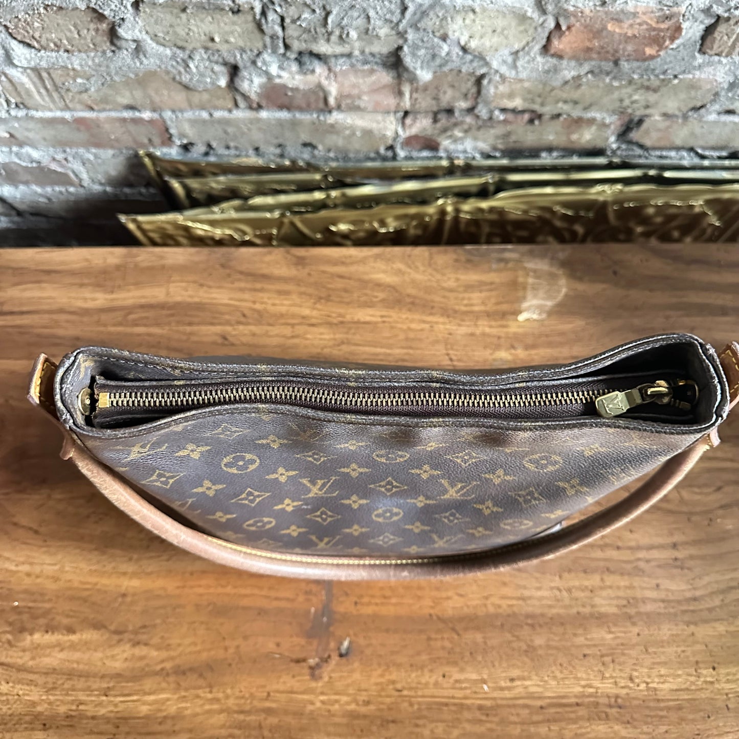 Vintage Louis Vuitton 2000 Monogram Looping GM Bag
