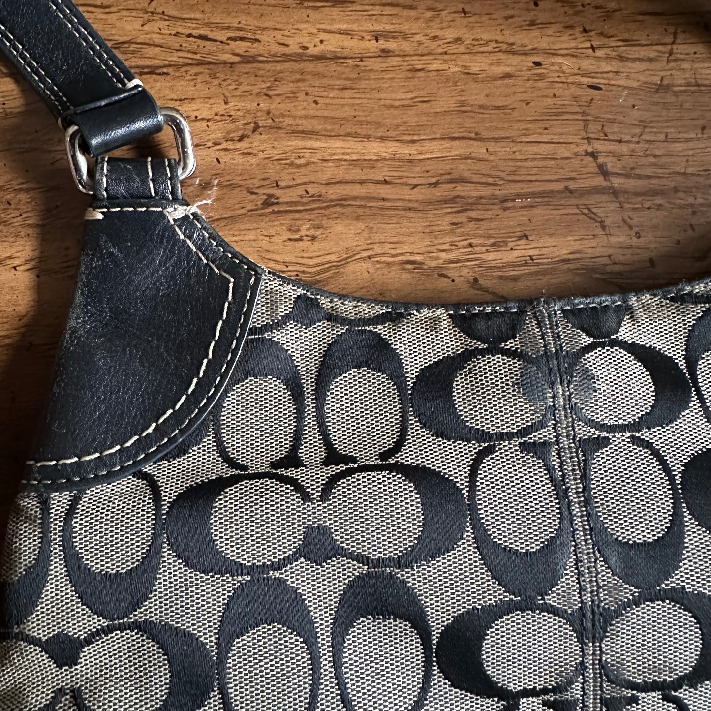 Vintage Coach F13979 Penelope Signature Jacquard Hippie Crossbody Bag