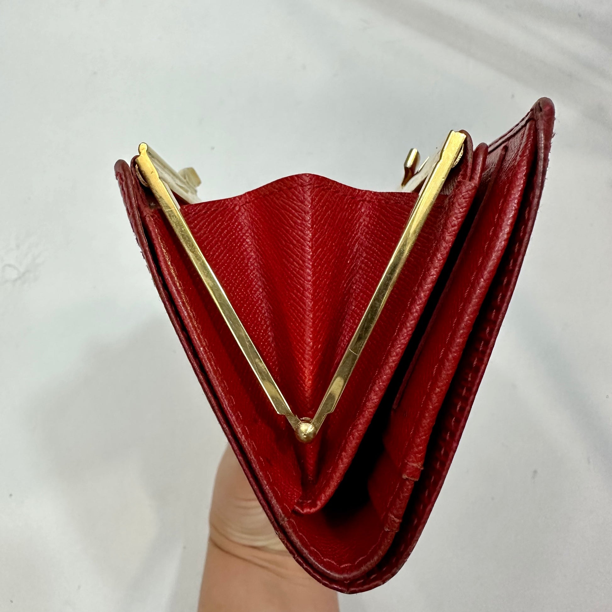 Vintage Louis Vuitton Red Epi Leather Portefeuille Vienoise Wallet