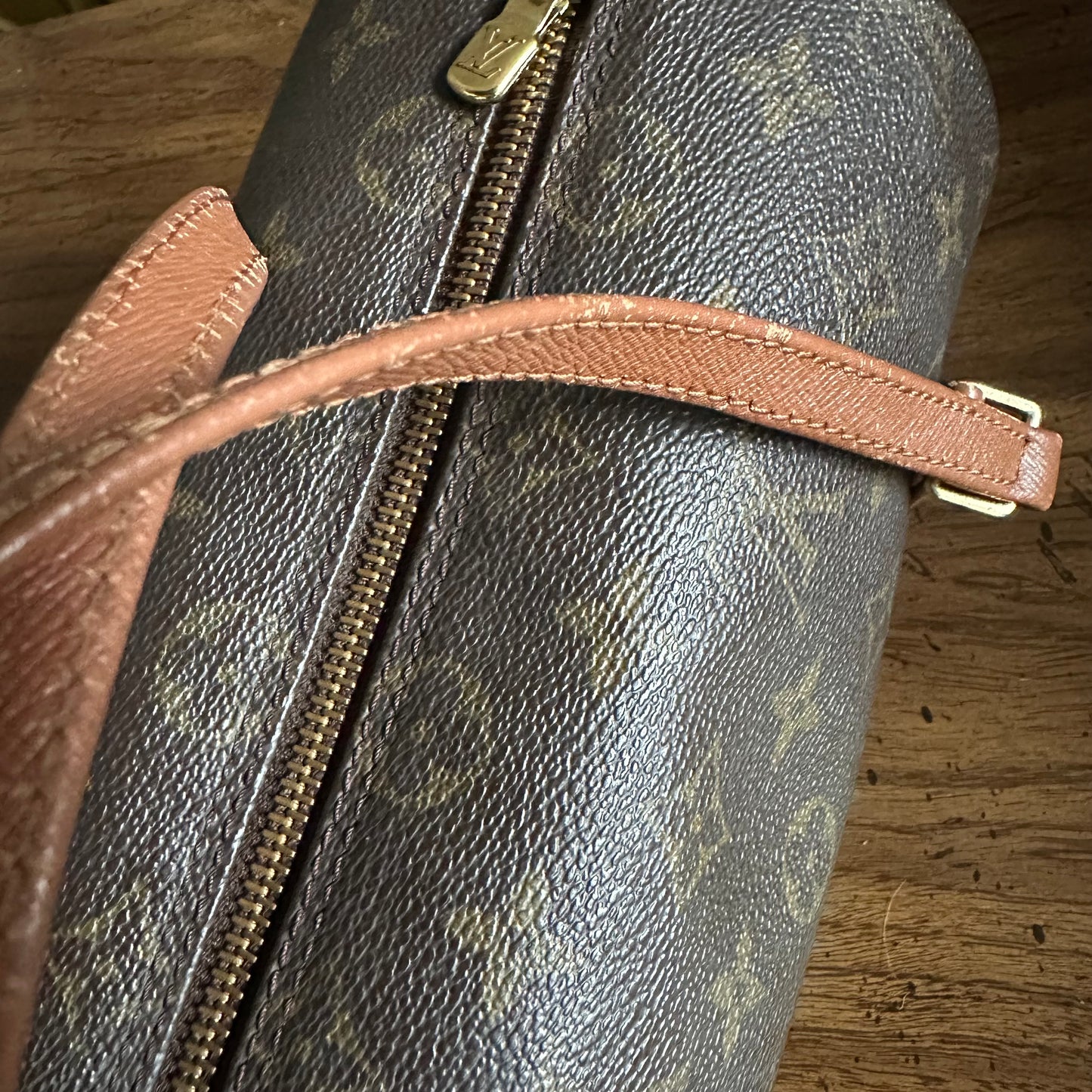 Vintage Louis Vuitton 1997 Papillon 26 Bag