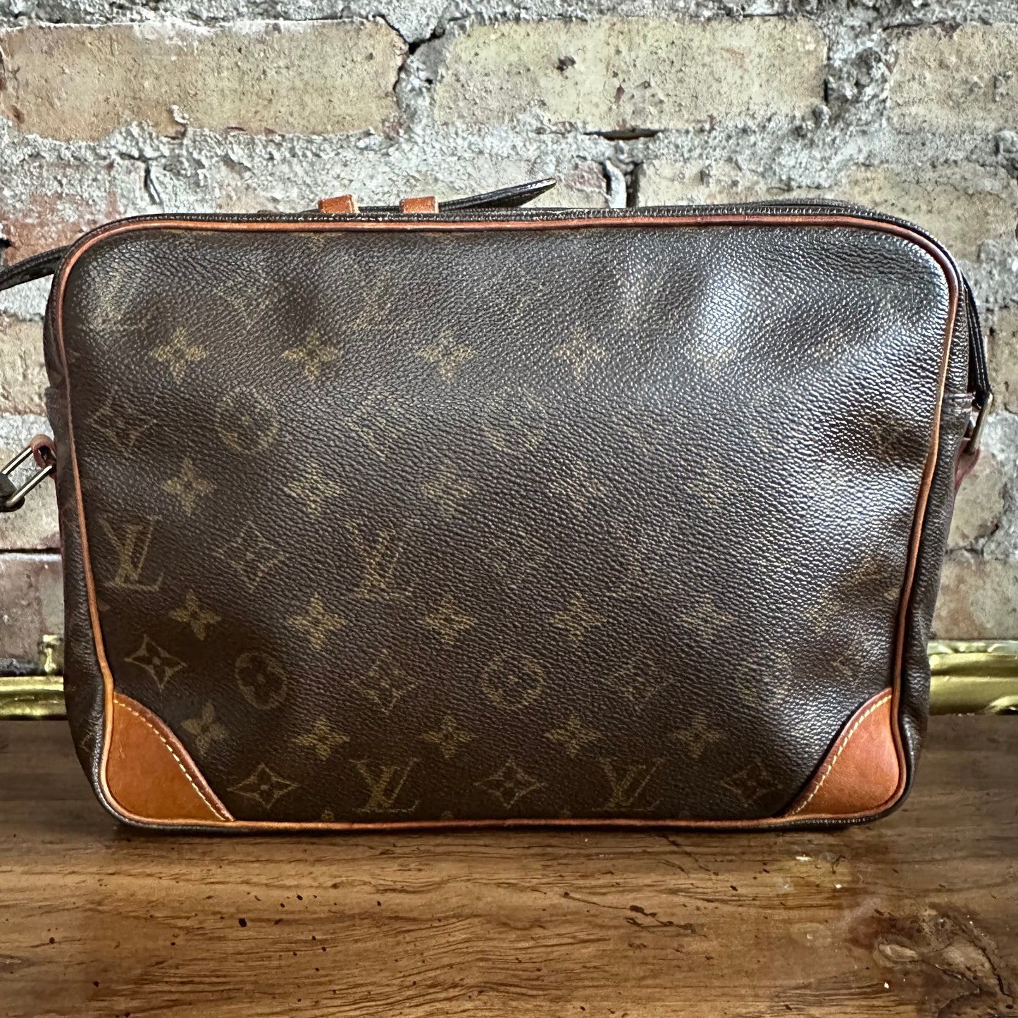 Vintage Louis Vuitton 2000 Monogram Nile Shoulder Bag