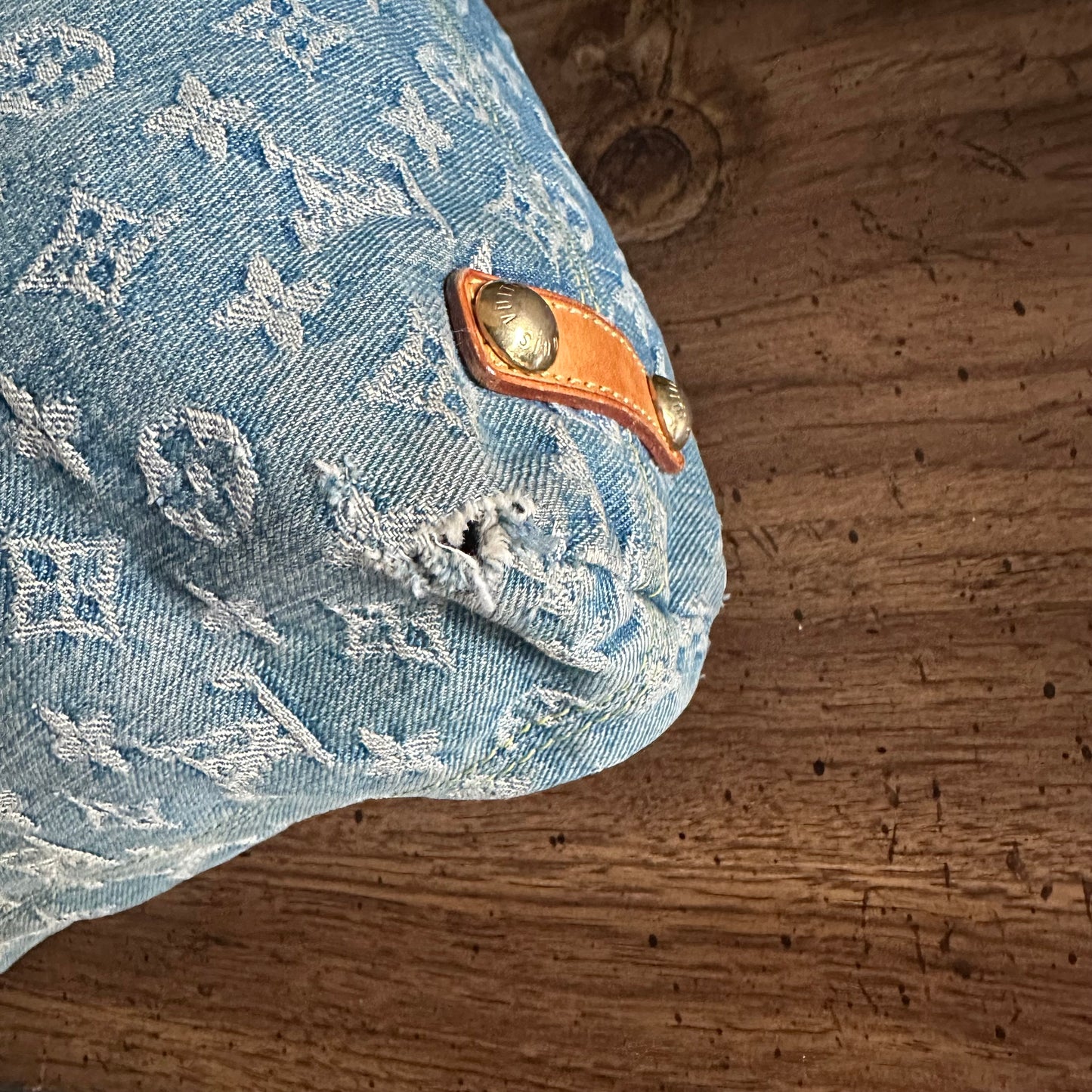 Vintage Louis Vuitton 2005 Blue Denim Baggy GM