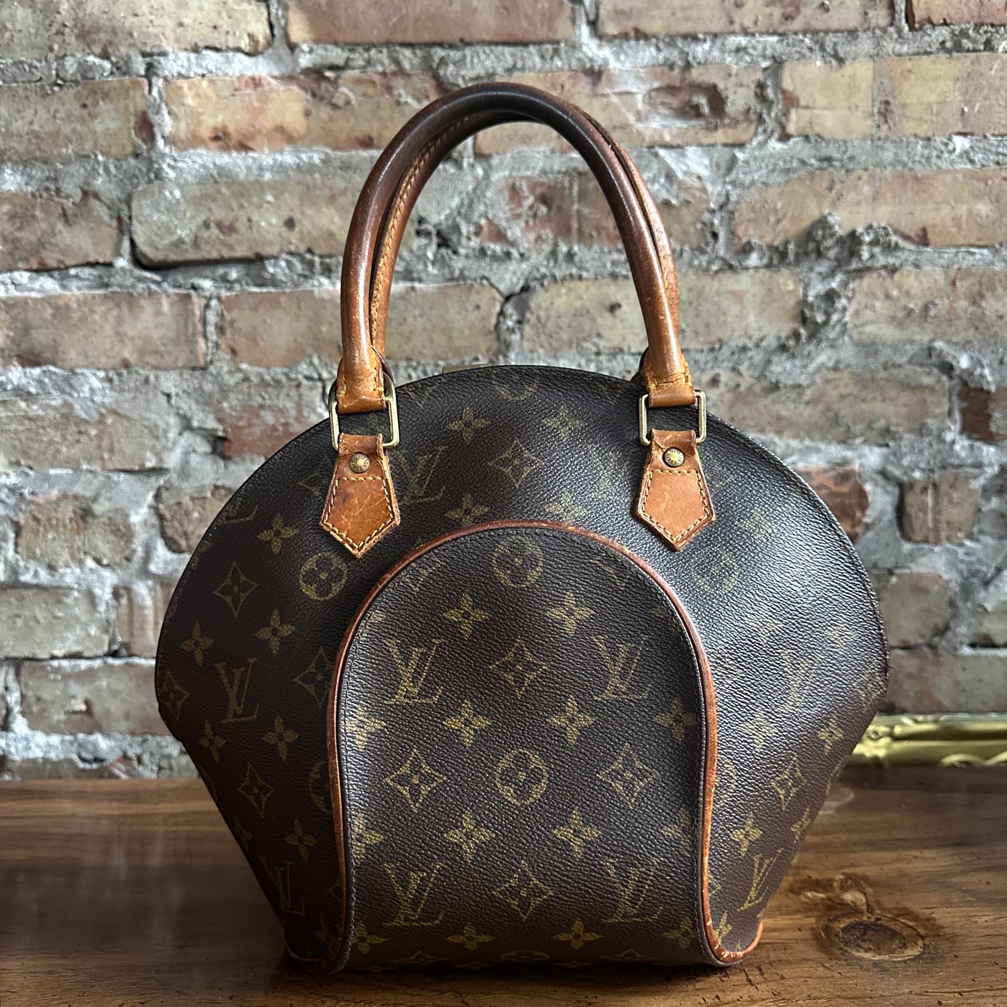 Vintage Louis Vuitton 1997 Monogram Ellipse PM Bag