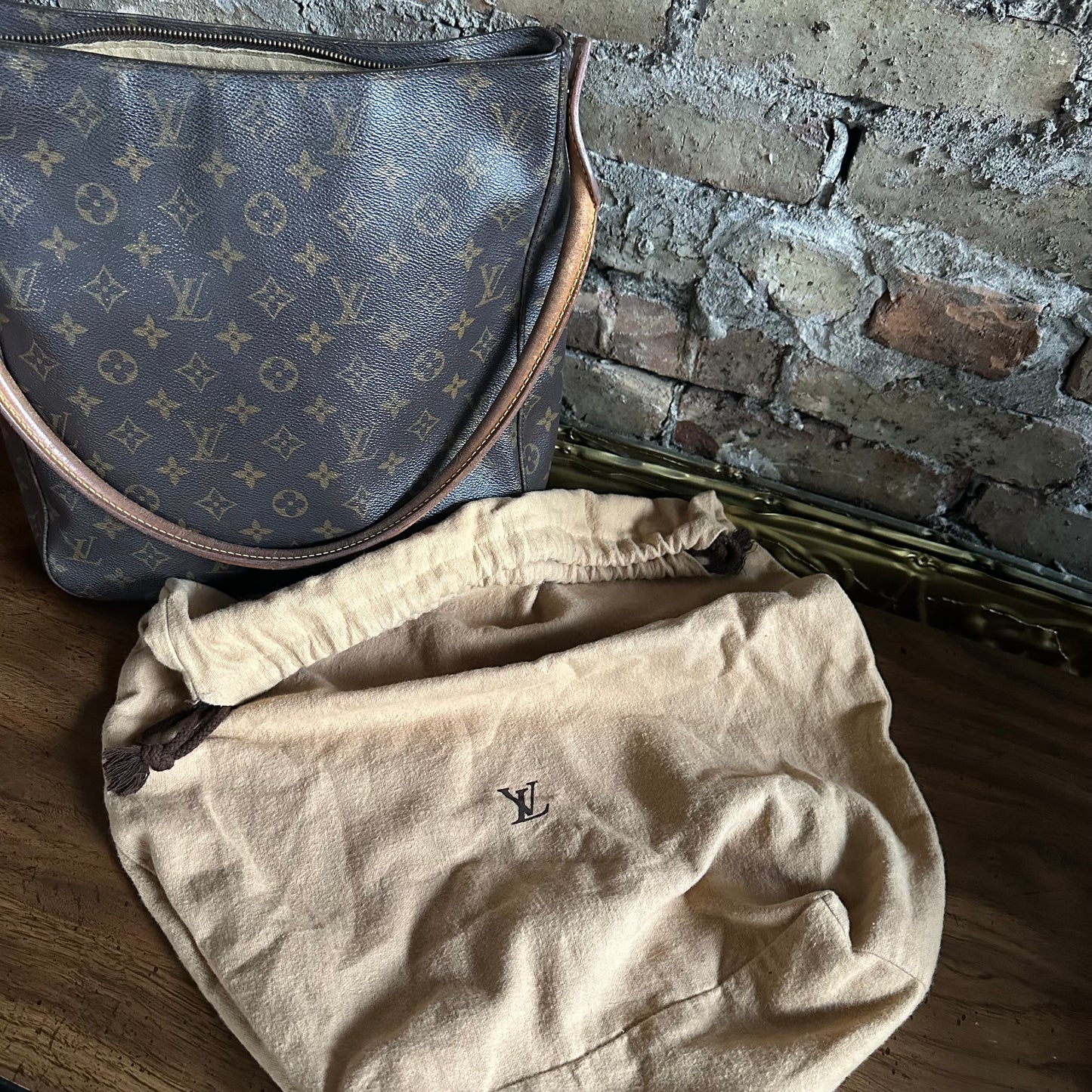 Vintage Louis Vuitton 2000 Monogram Looping GM Bag