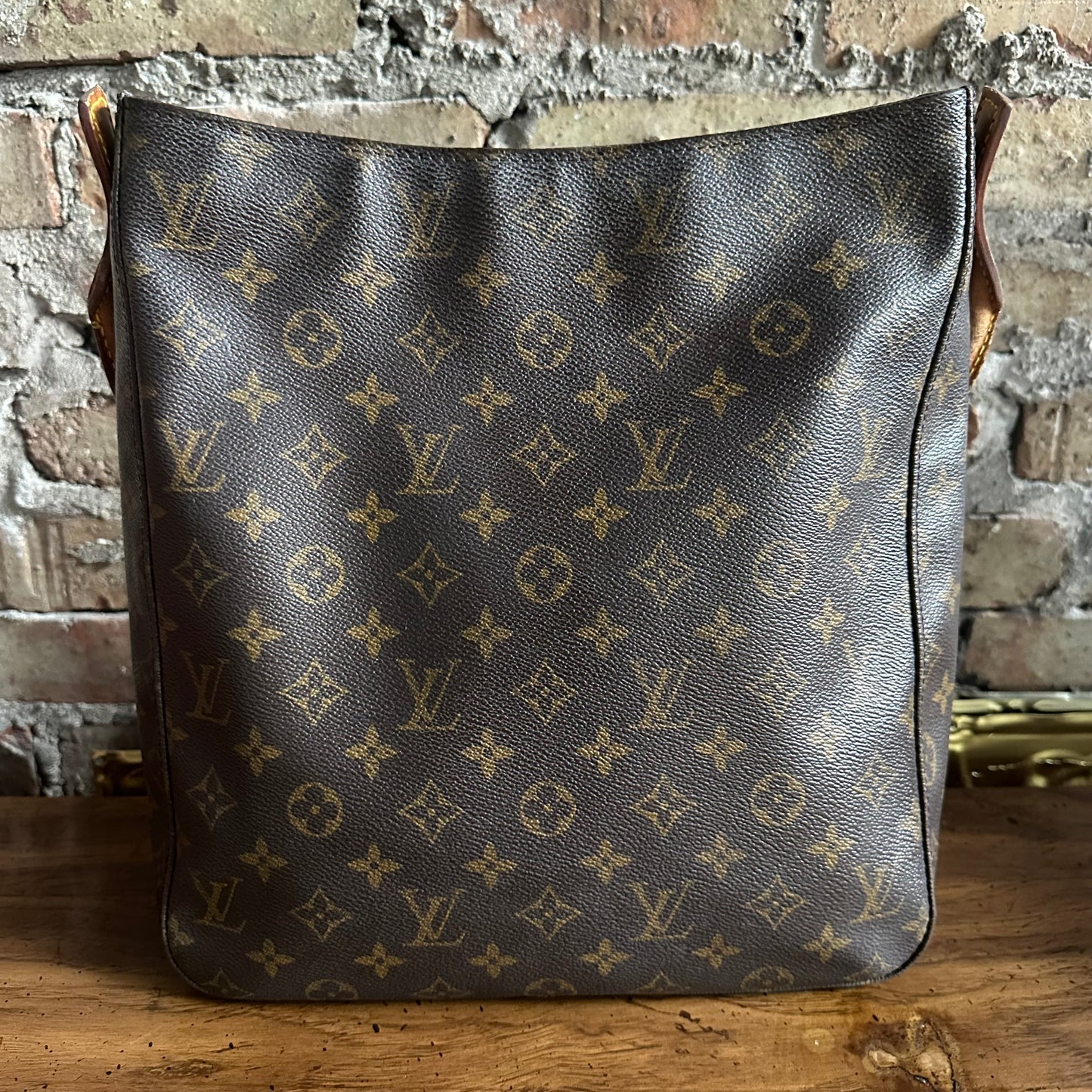 Vintage Louis Vuitton 2000 Monogram Looping GM Bag
