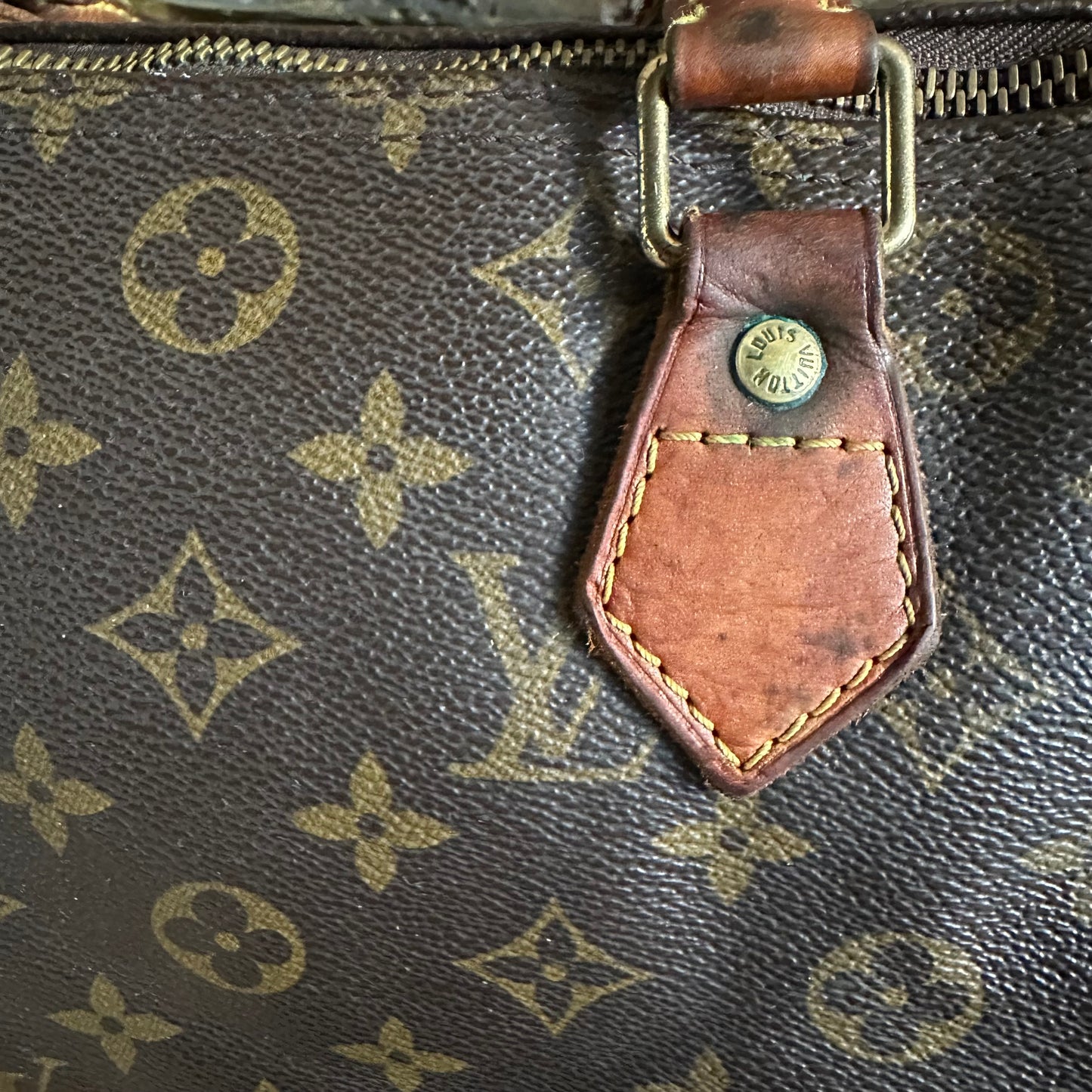 Vintage Louis Vuitton 1993 Speedy 30 Bag