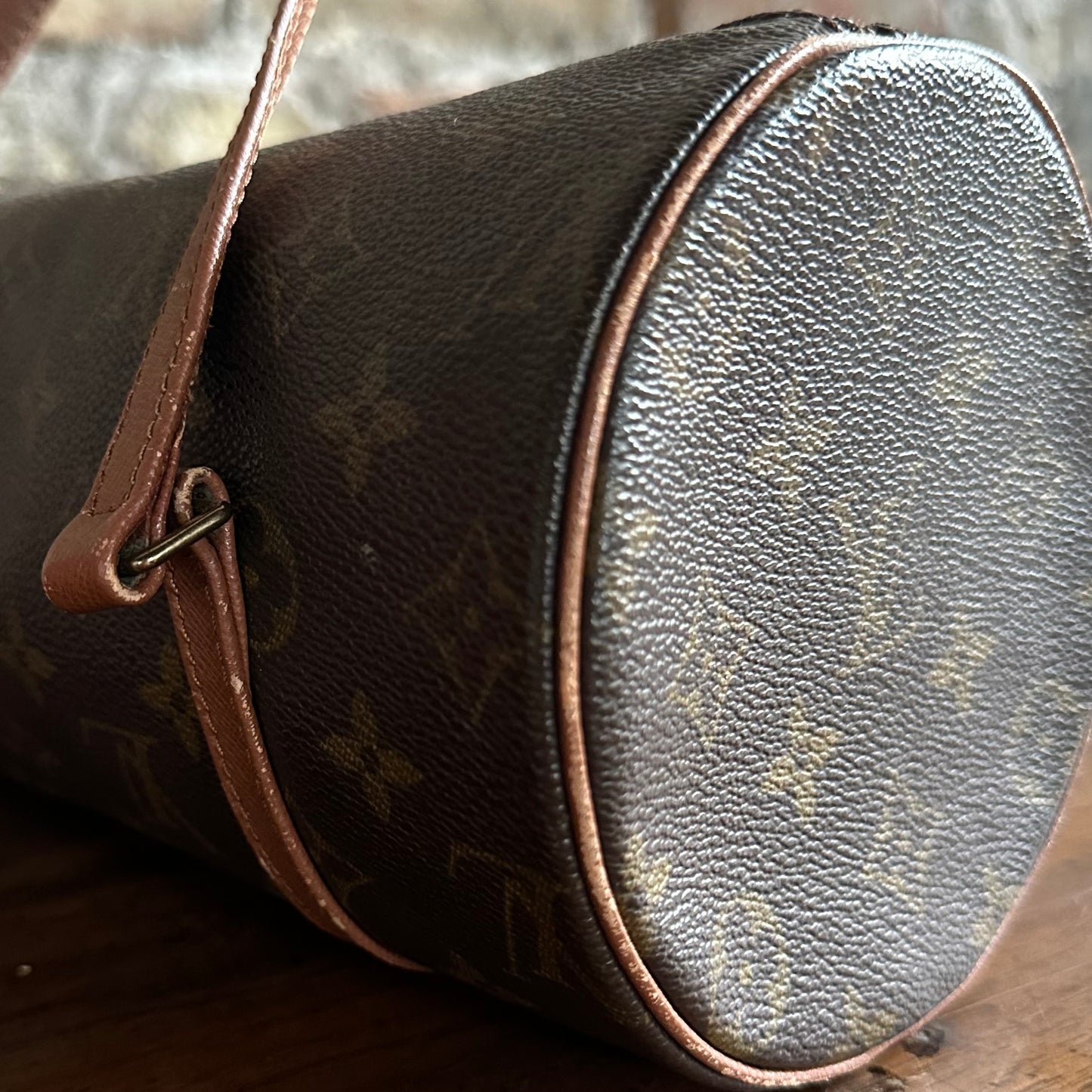 Vintage Louis Vuitton 1997 Papillon 26 Bag