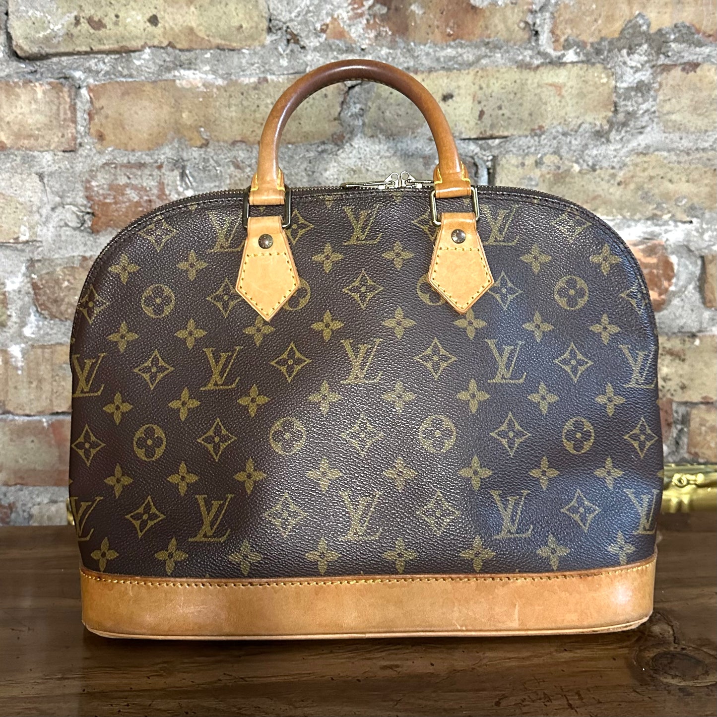 Vintage Louis Vuitton 1996 Monogram Alma PM Bag