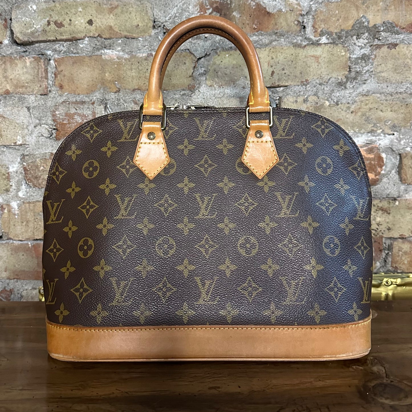 Vintage Louis Vuitton 1996 Monogram Alma PM Bag